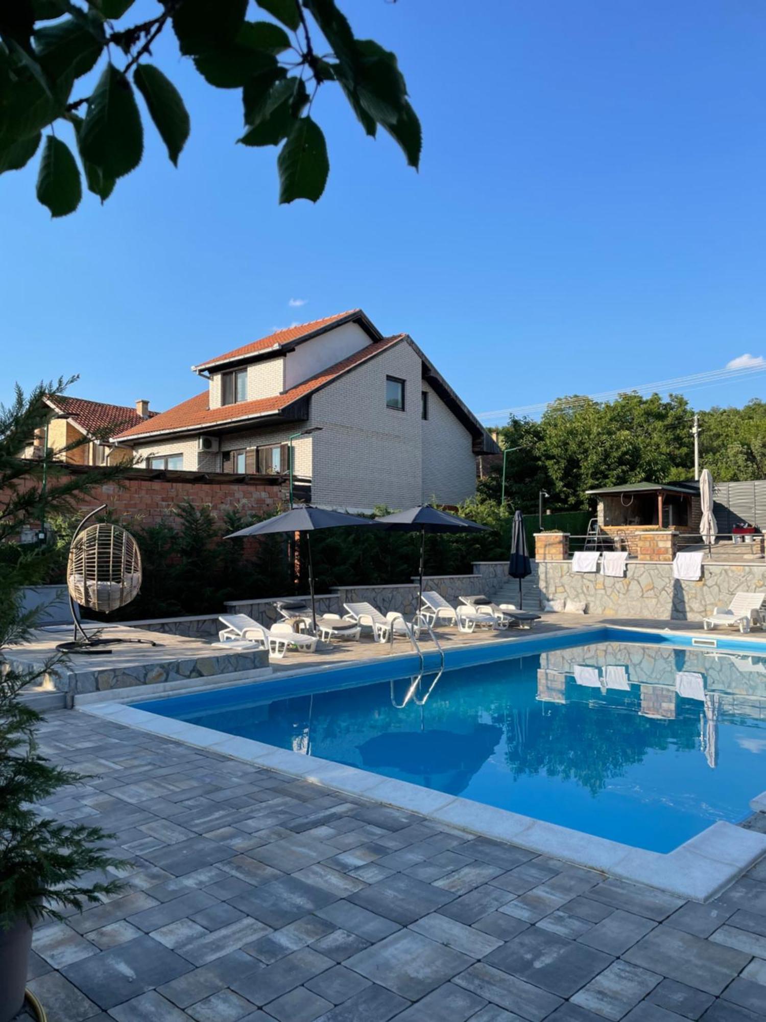 Vila Belilo Sremski Karlovci Exterior photo